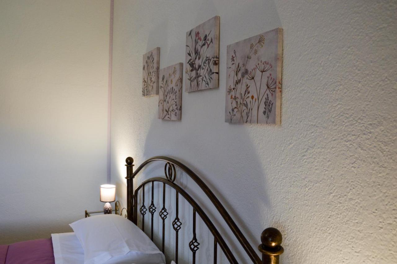 B&B La Genziana Fonni Eksteriør bilde
