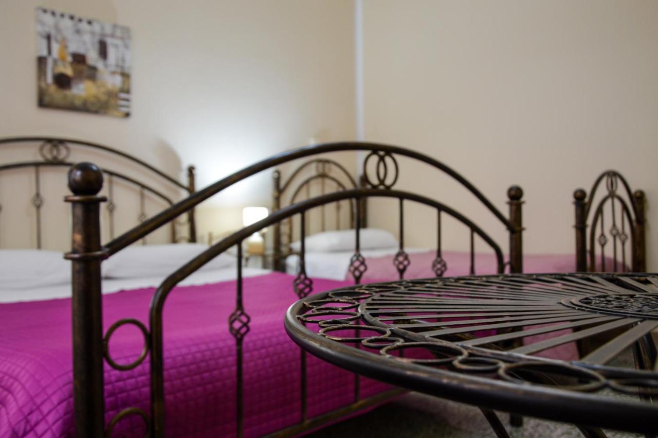 B&B La Genziana Fonni Eksteriør bilde